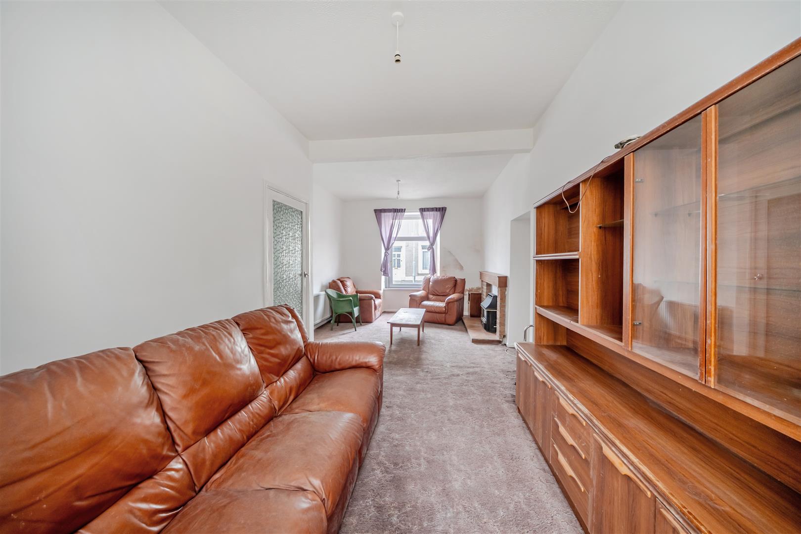 Oxford Street, Swansea, SA1 3JJ